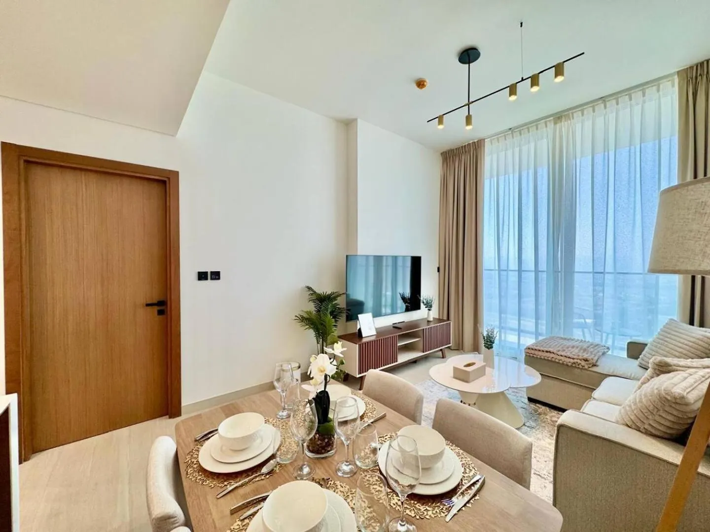 Διαμέρισμα Charming 1Br Apt W Elegant Interiors Ντουμπάι