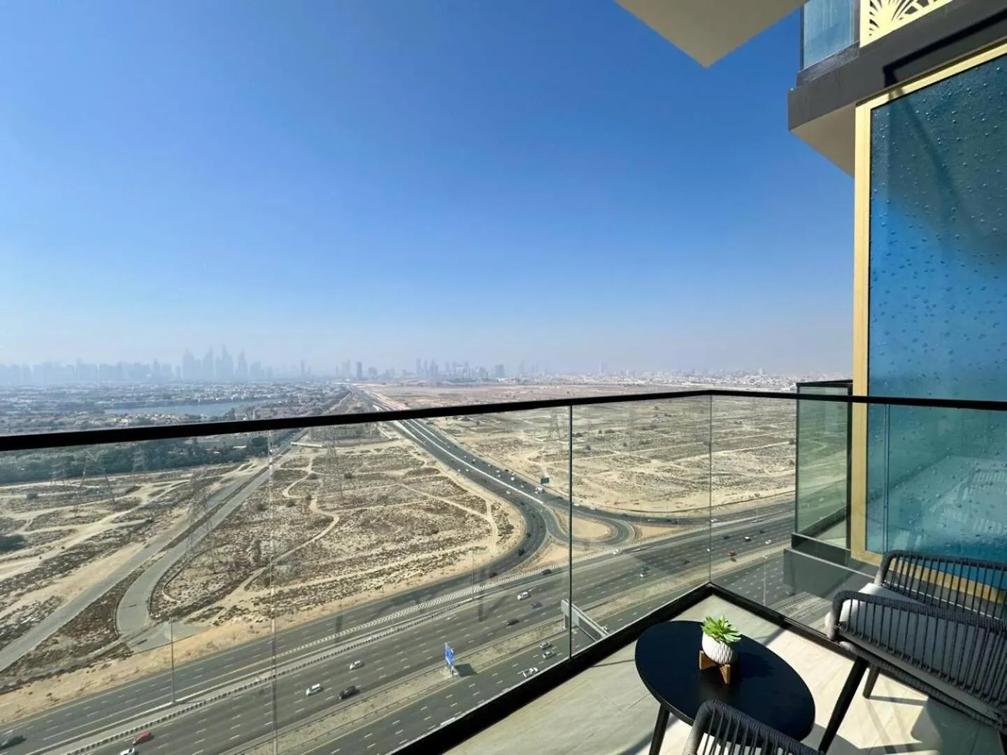 Apartment Charming 1Br Apt W Elegant Interiors Dubai